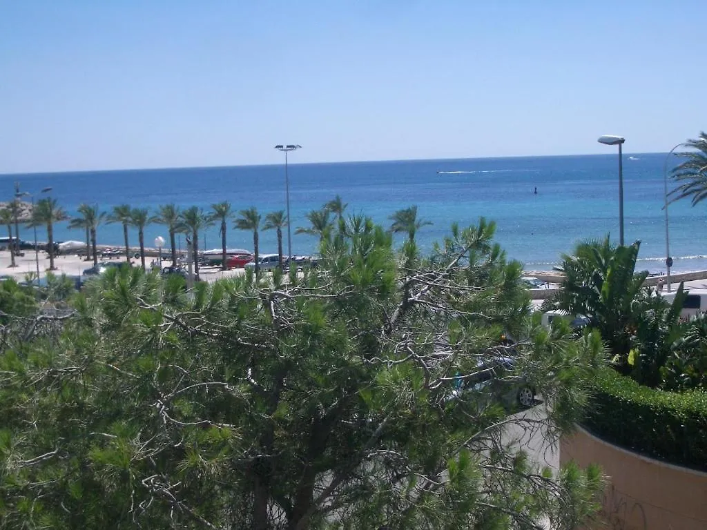 Puerto Deportivo Beachfront: Renovated Seaside Retreat Hospitalet De L'Infant 0*,